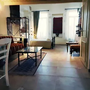https://hamam-oriental-suites.rethymnohotels.net